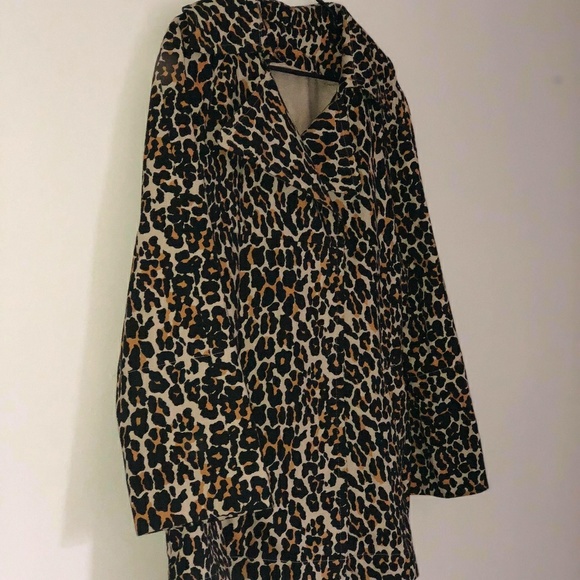 Fall Jacket. - Picture 2 of 3